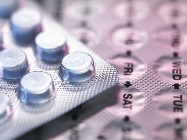 De ce unele femei raman insarcinate desi iau anticonceptionale