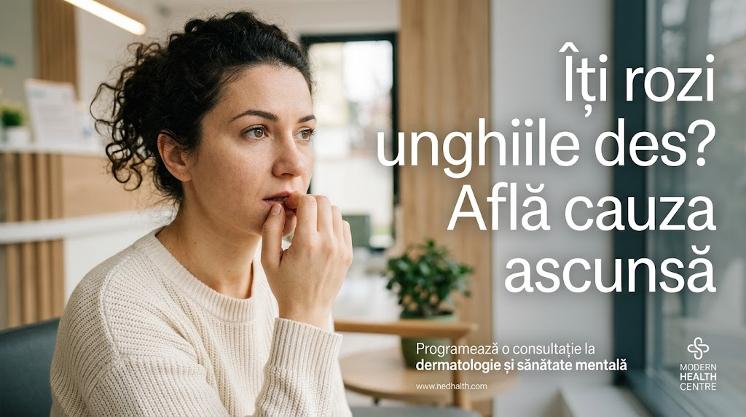 Femeie îngândurată care își roade unghiile pe fond de stres și onicofagie