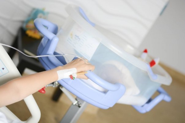 Ce boala incurabila risca copiii nascuti prin cezariana