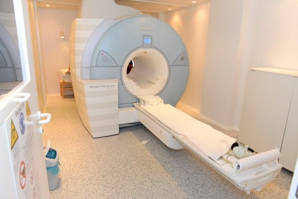 Vulnerabilitatea aparatelor RMN. Rezultatele pot fi viciate, putand modifica diagnosticul