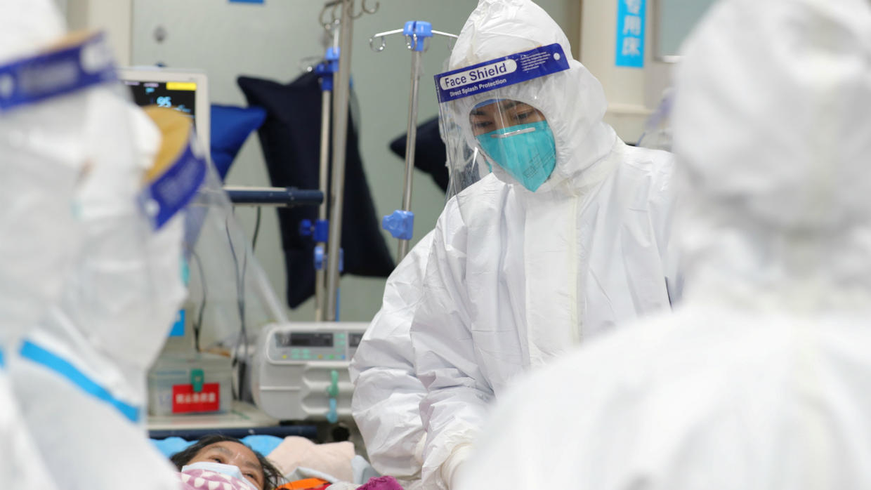 Primele trei cazuri de virus mortal din China au fost confirmate oficial in Europa